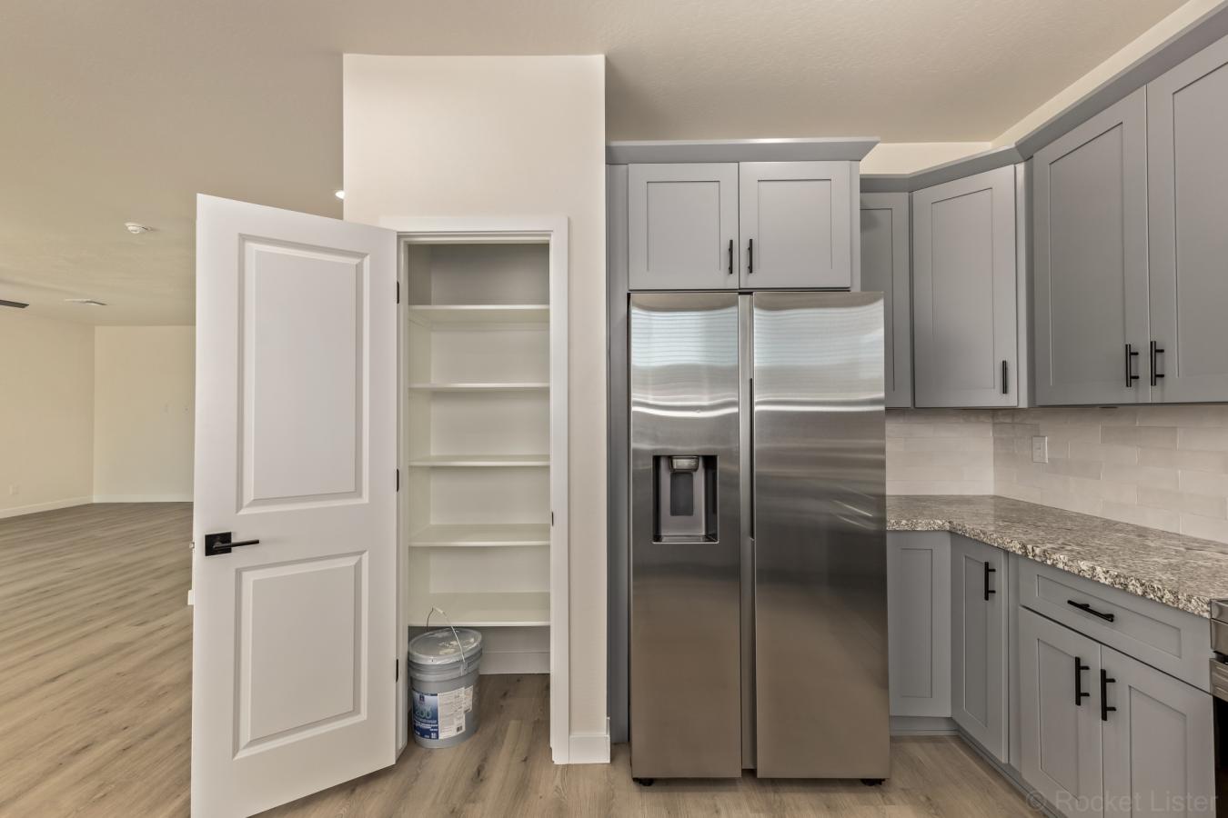 property-image-11