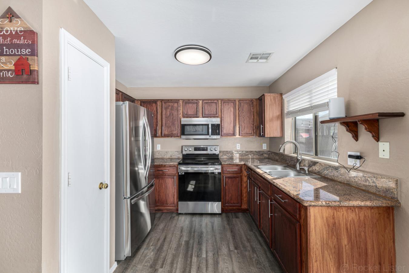property-image-2
