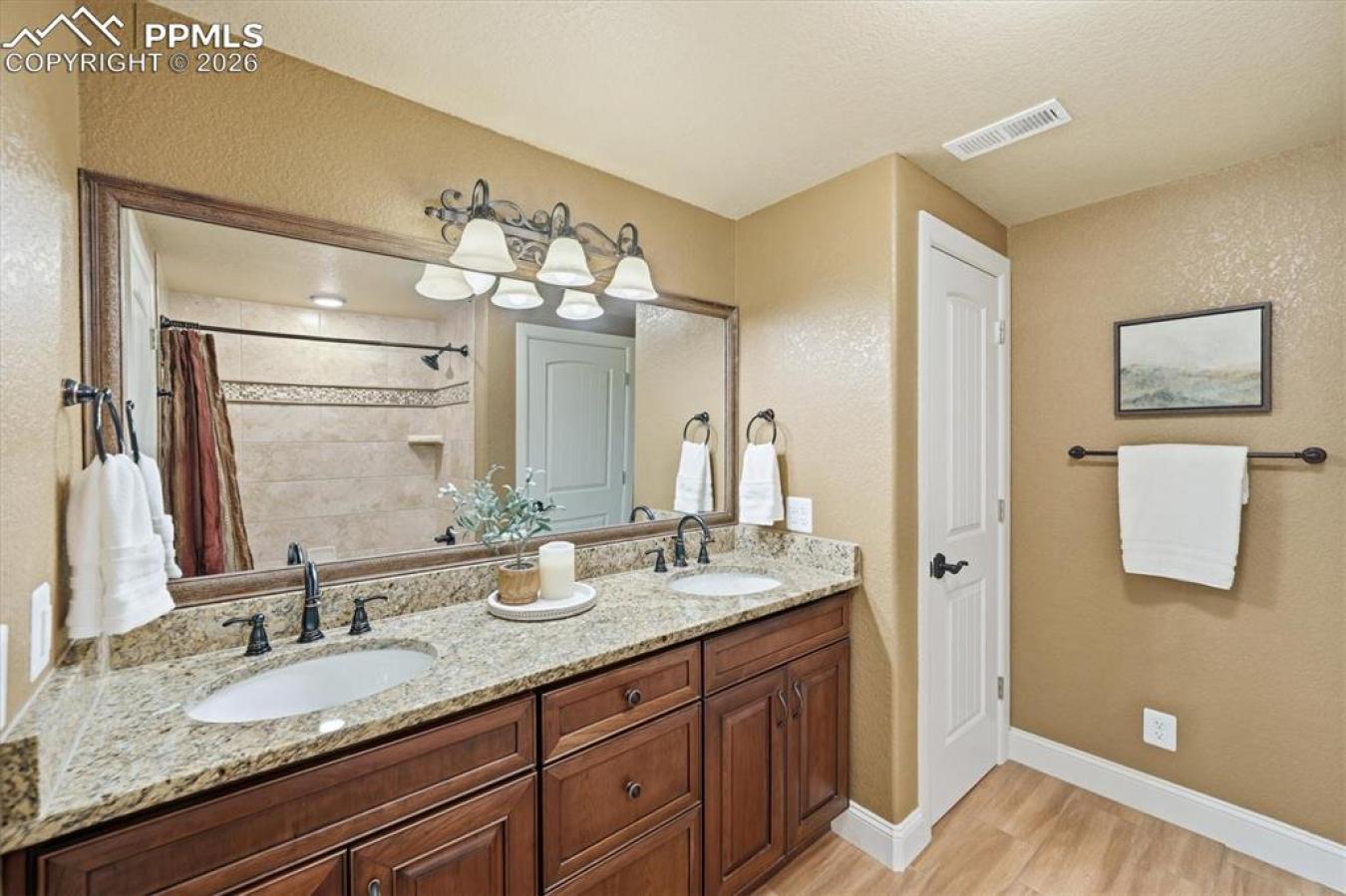 property-image-30
