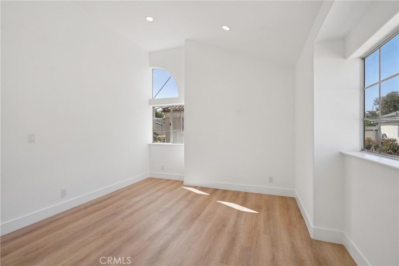 property-image-32