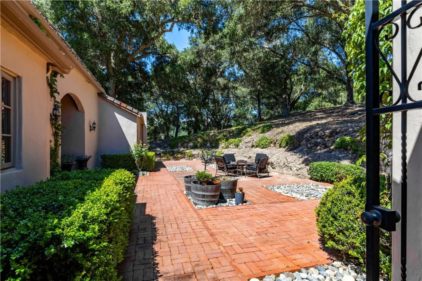 property-image-9