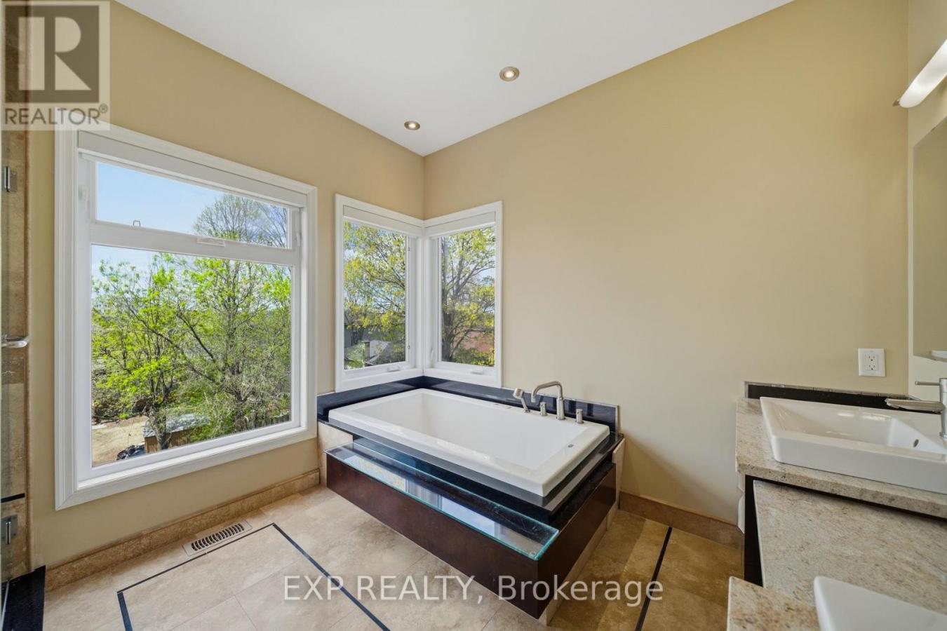 property-image-19