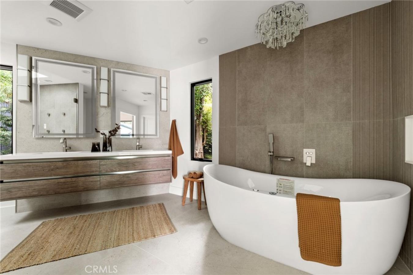 property-image-35