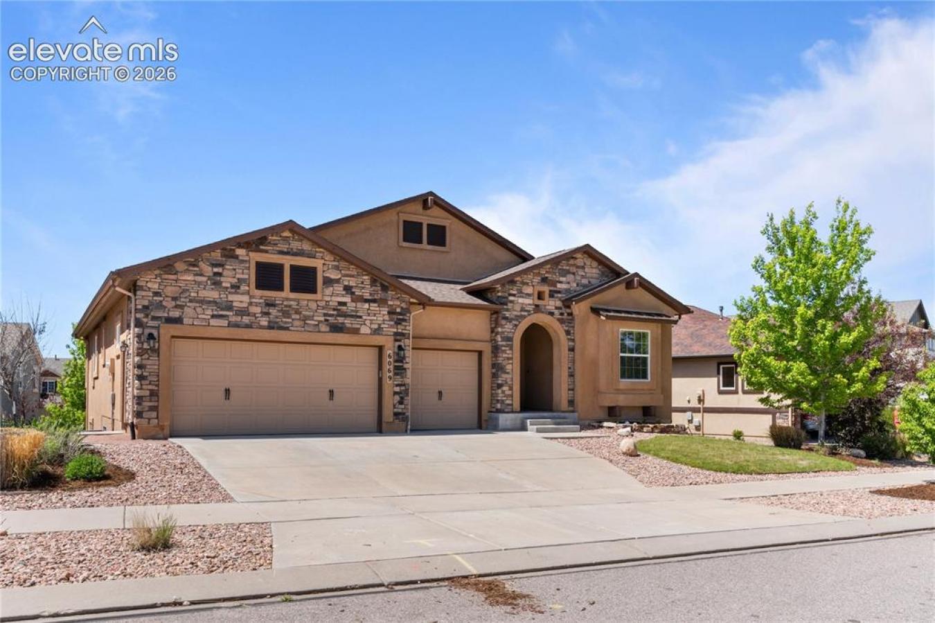 property-image-2