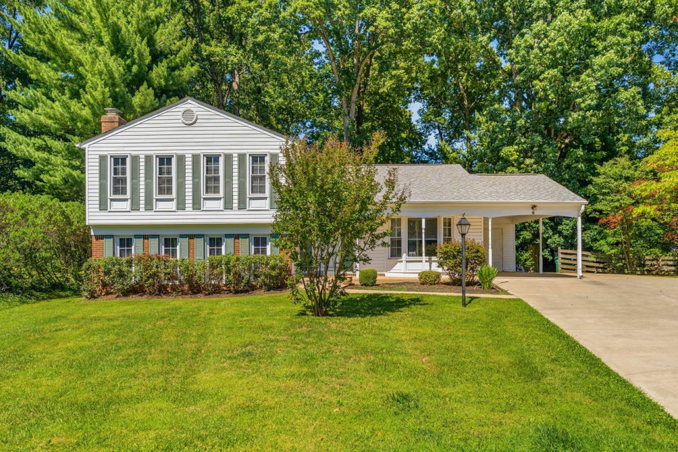 9 Duvall Ln