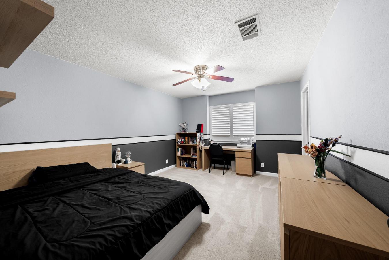 property-image-36