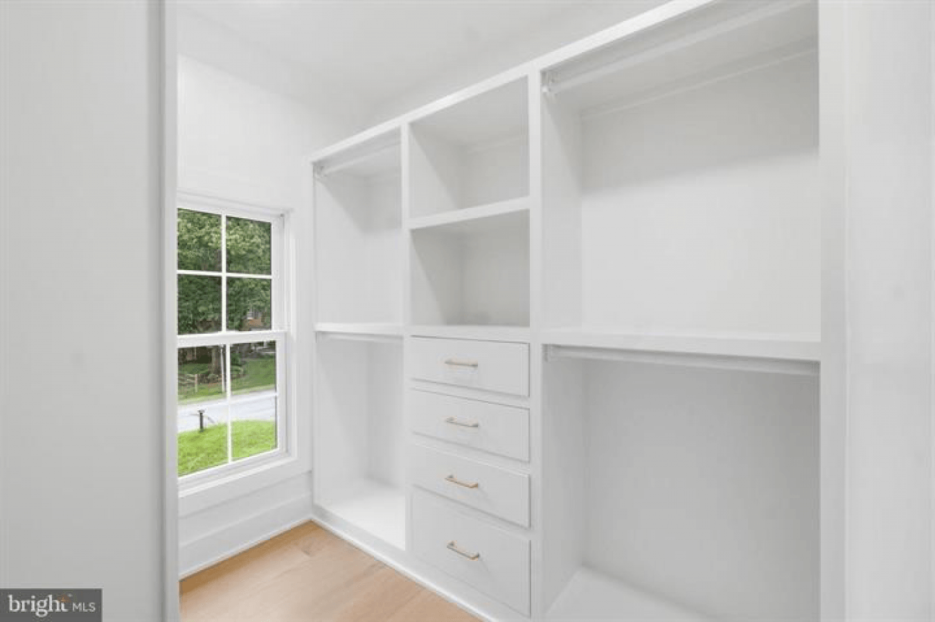 property-image-36