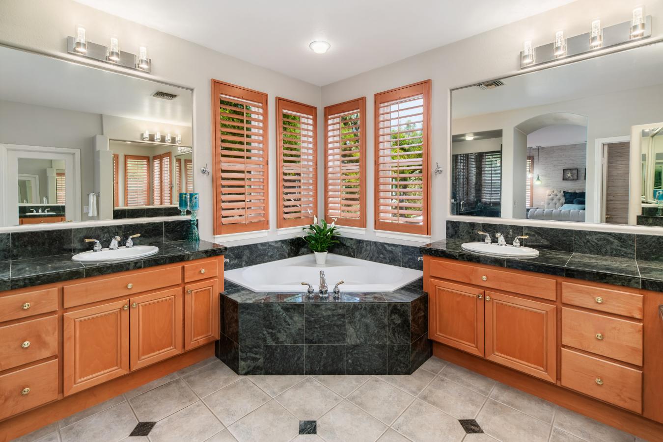 property-image-11