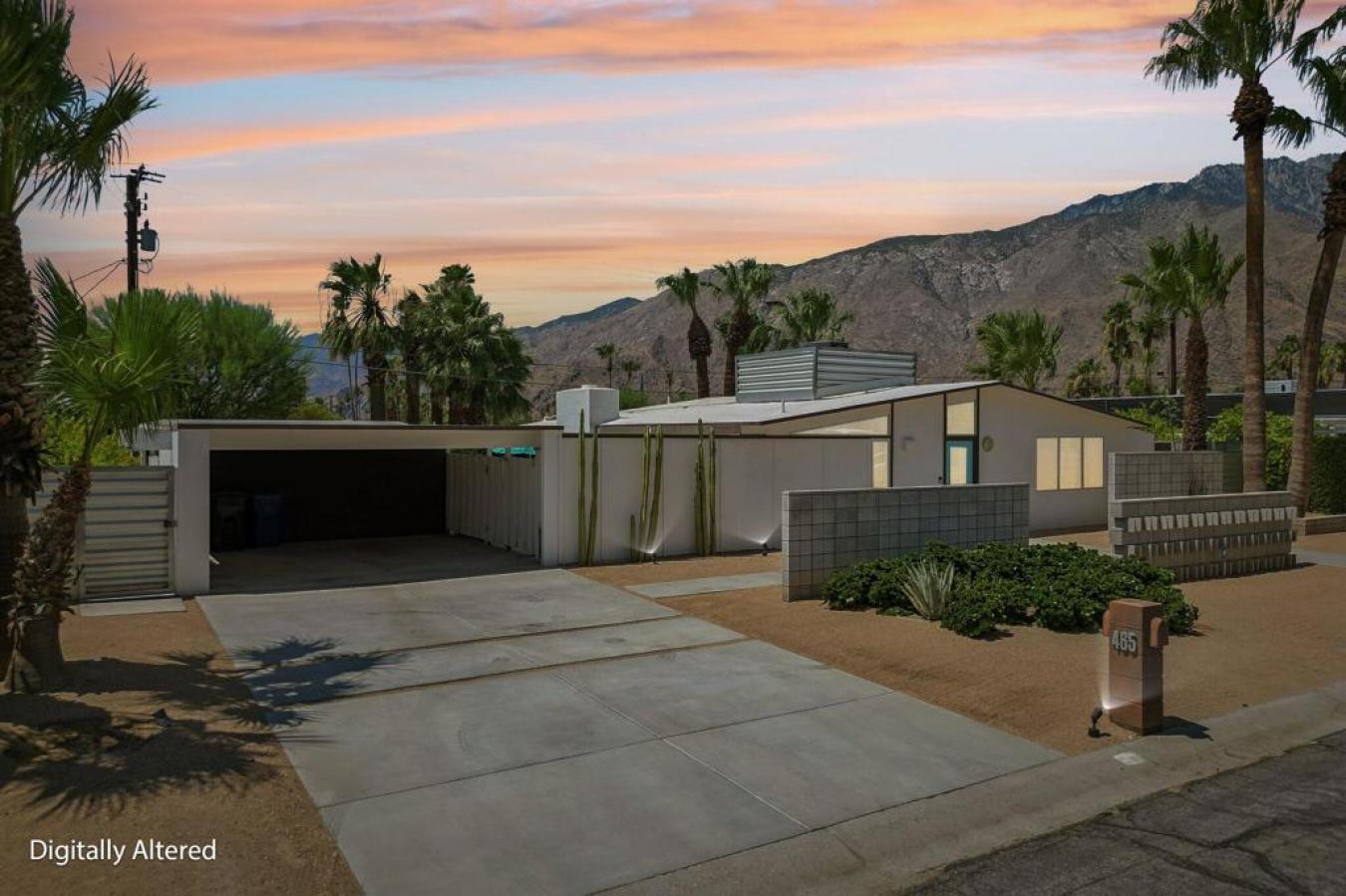 465 E Desert Holly Circle