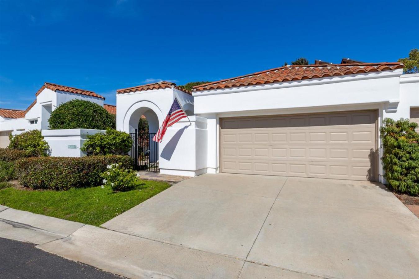 4664 Cordoba Way