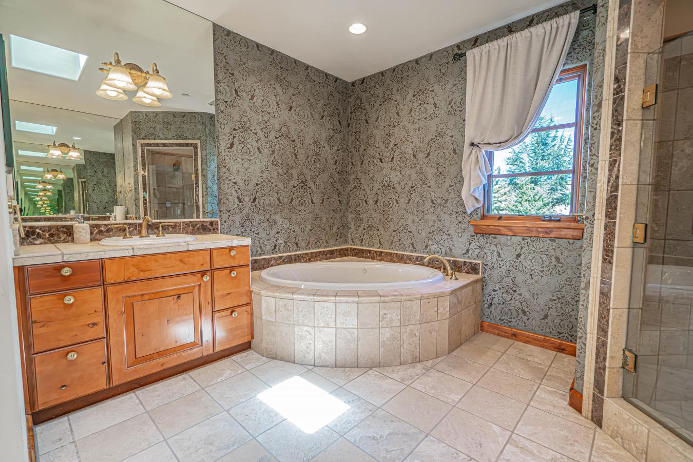 property-image-36