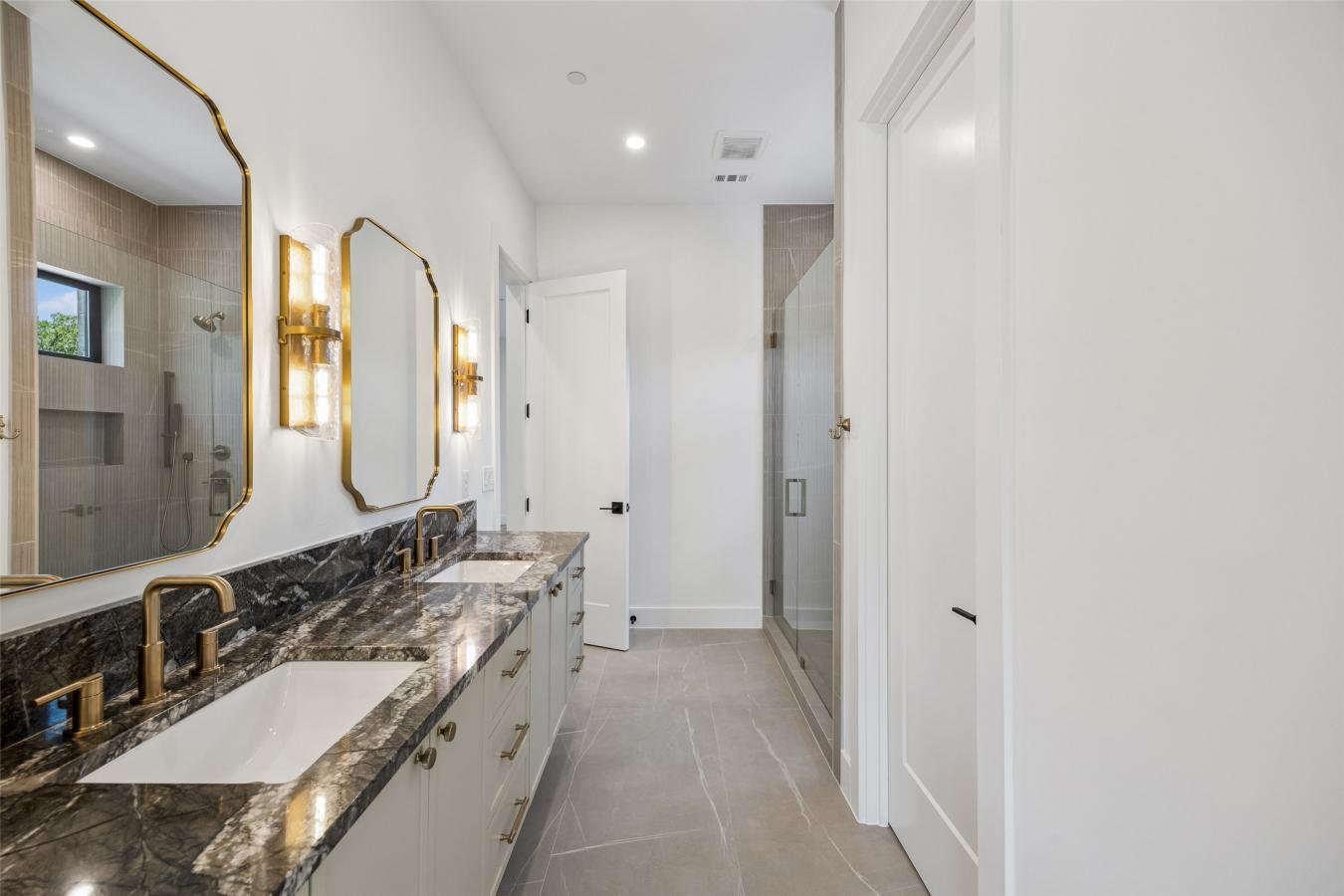property-image-10