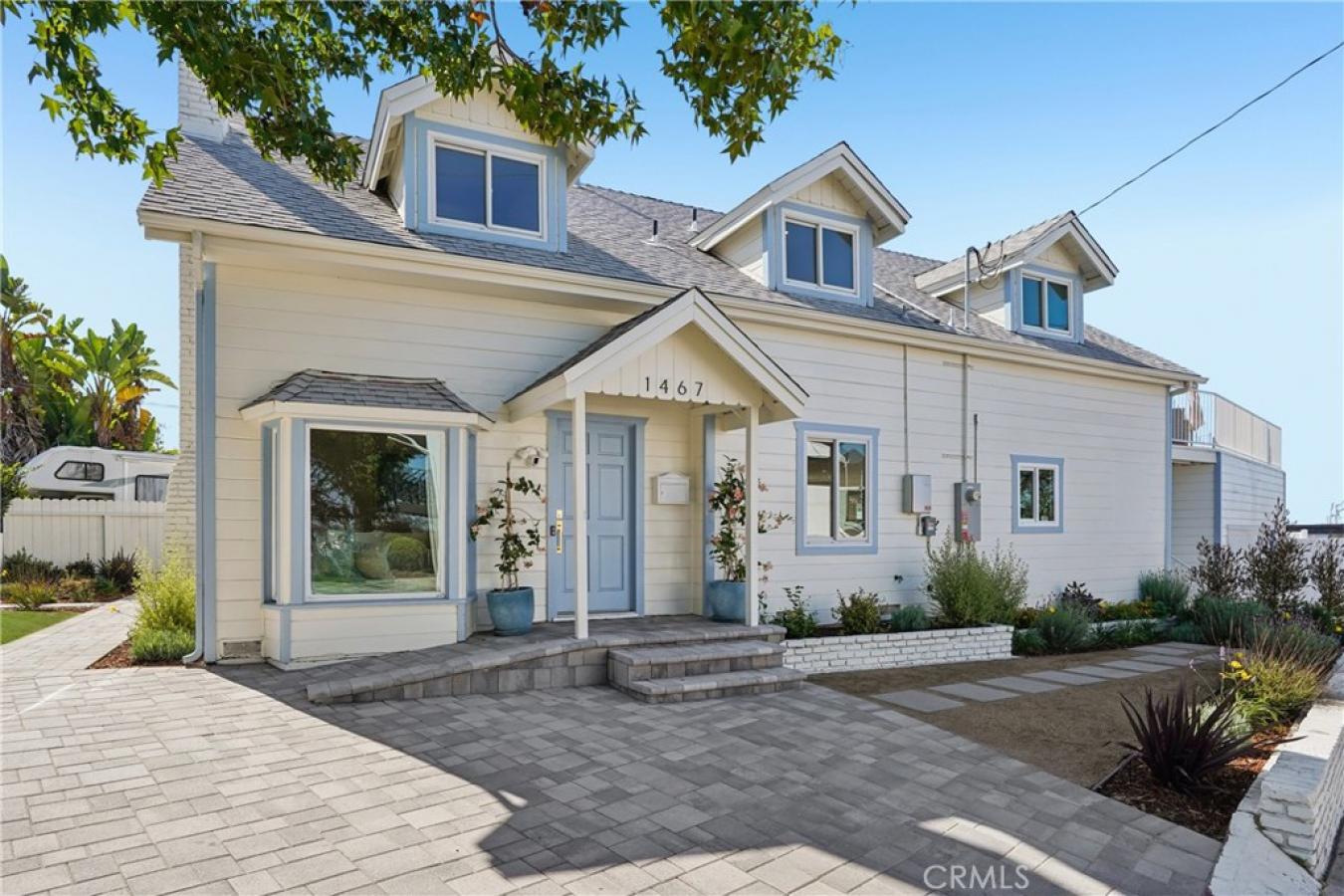 1467 11th Street