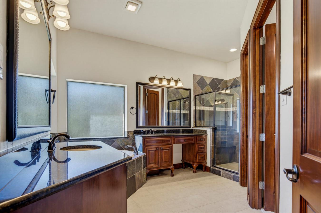 property-image-22