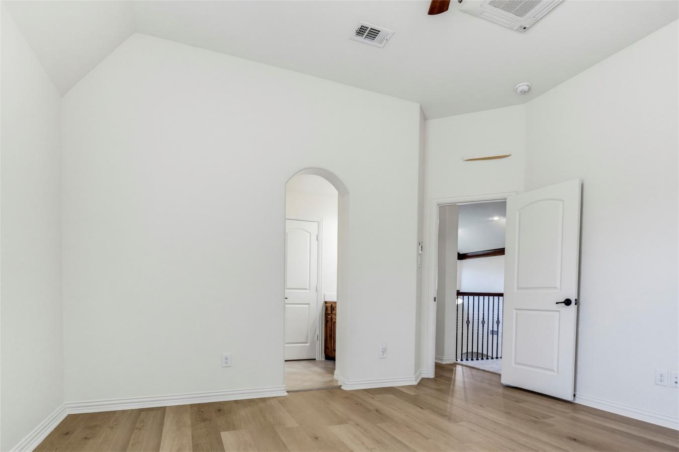 property-image-32