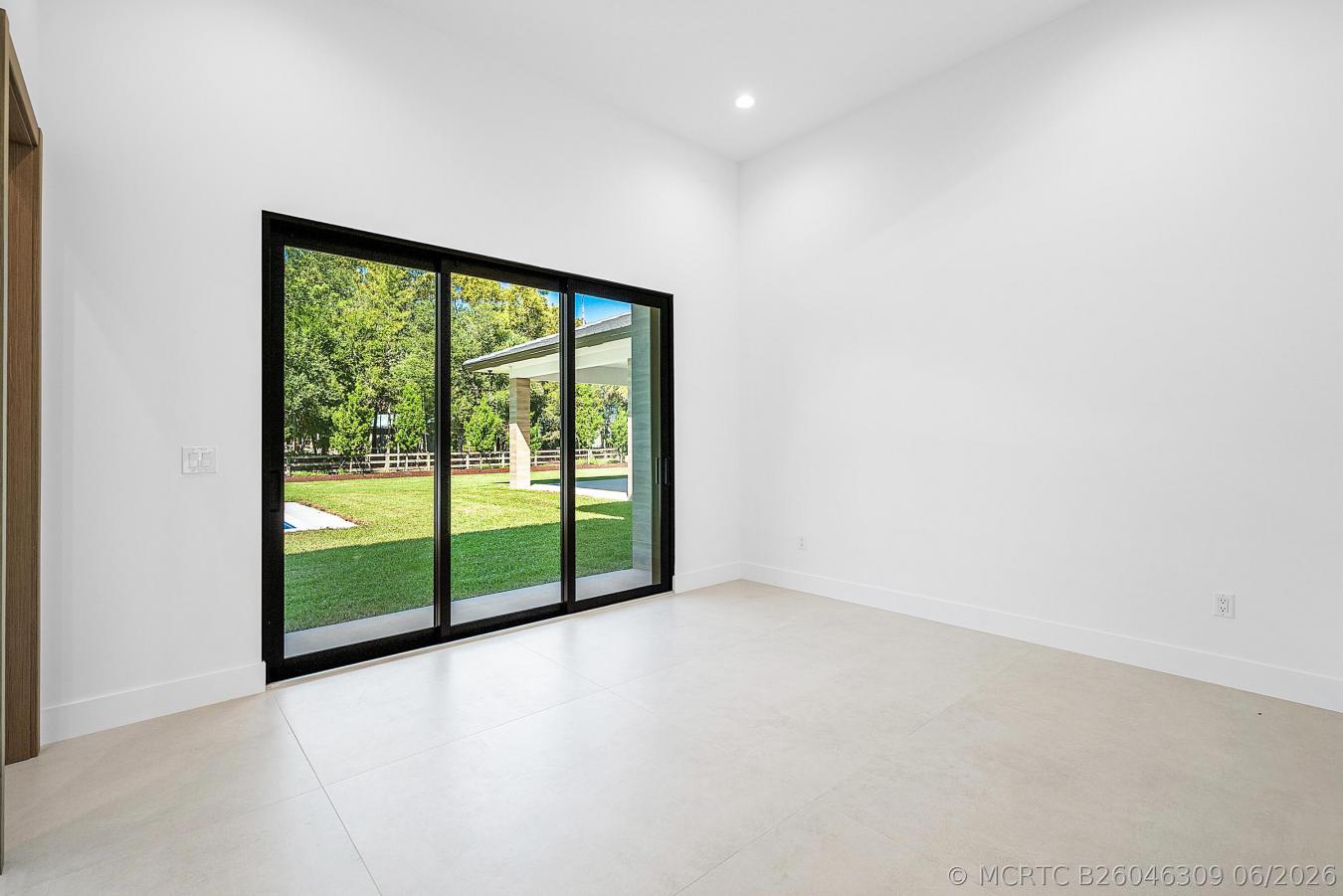 property-image-32