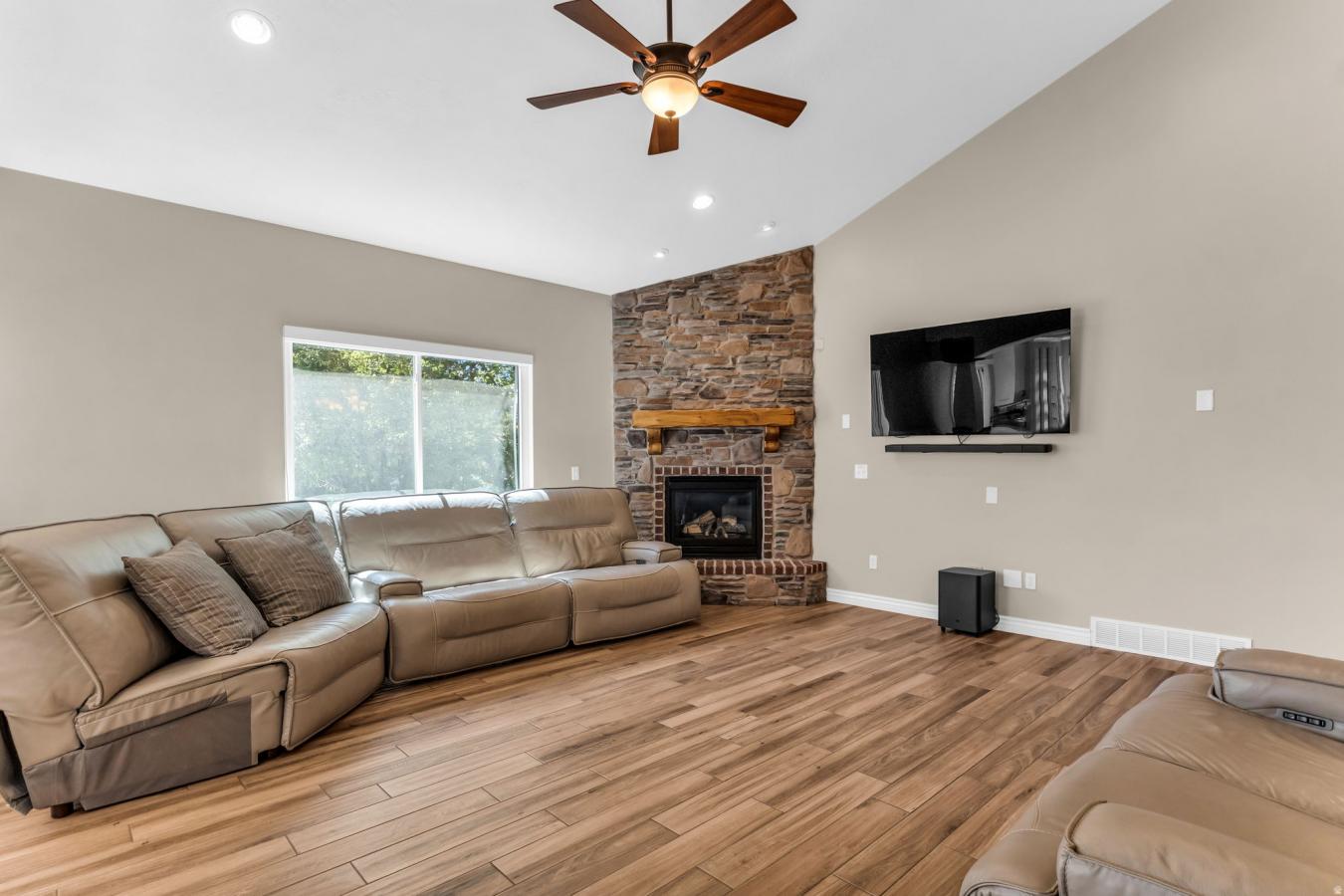 property-image-11