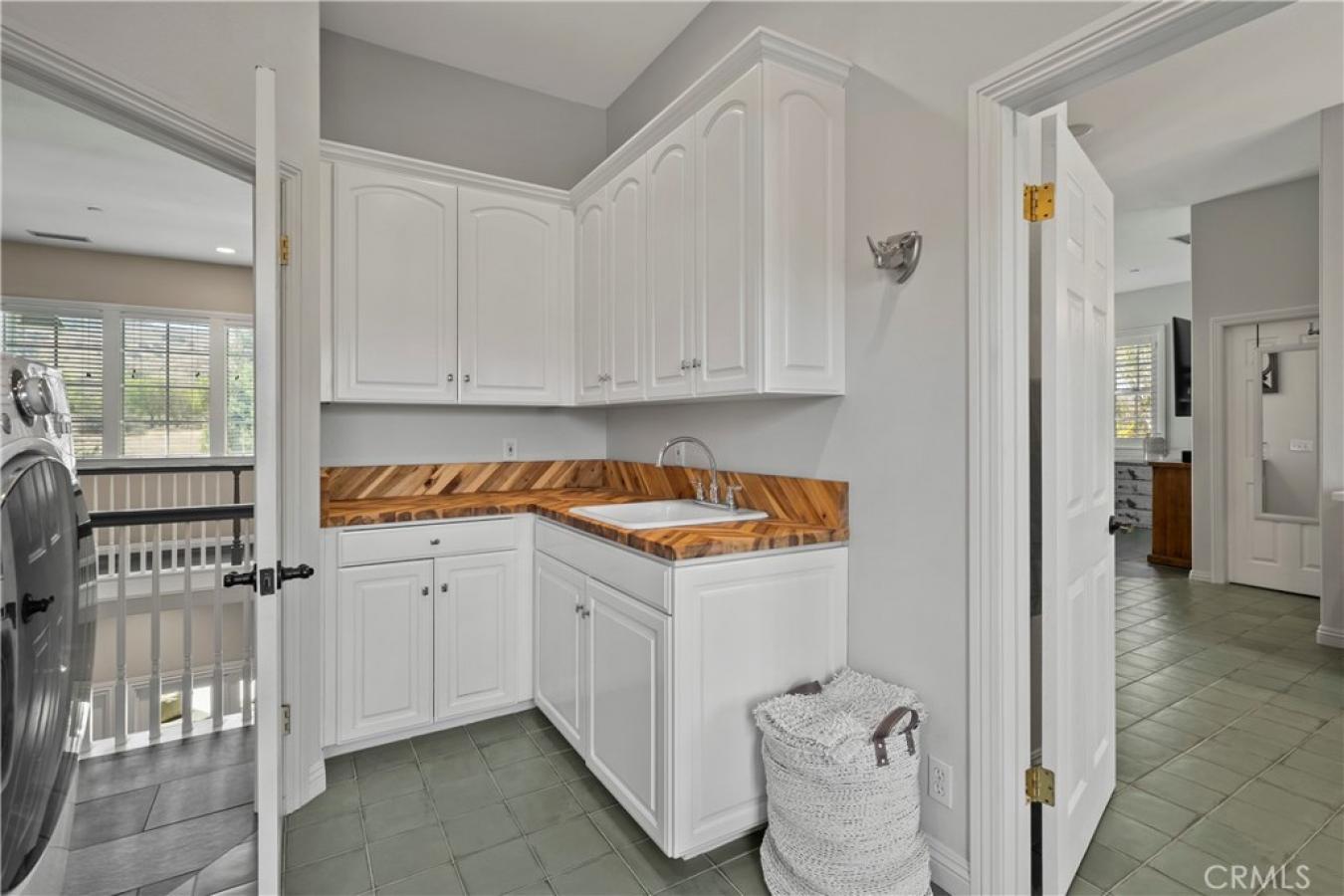 property-image-32