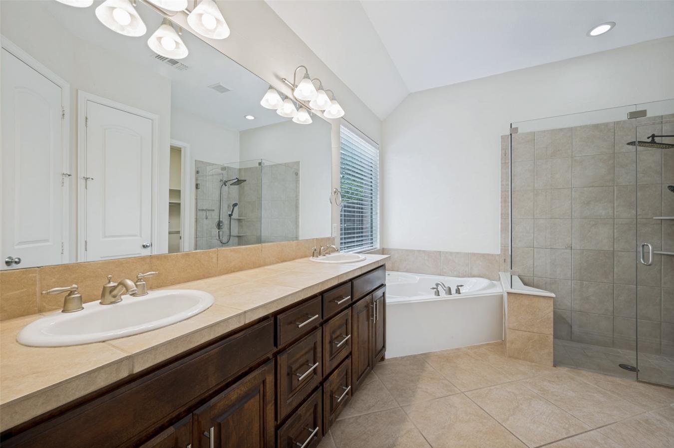 property-image-21