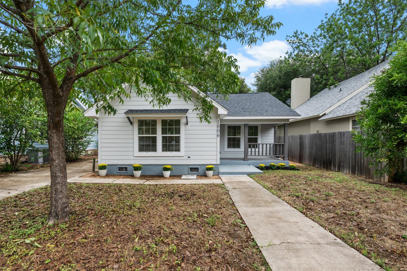 1806 Mohle Drive