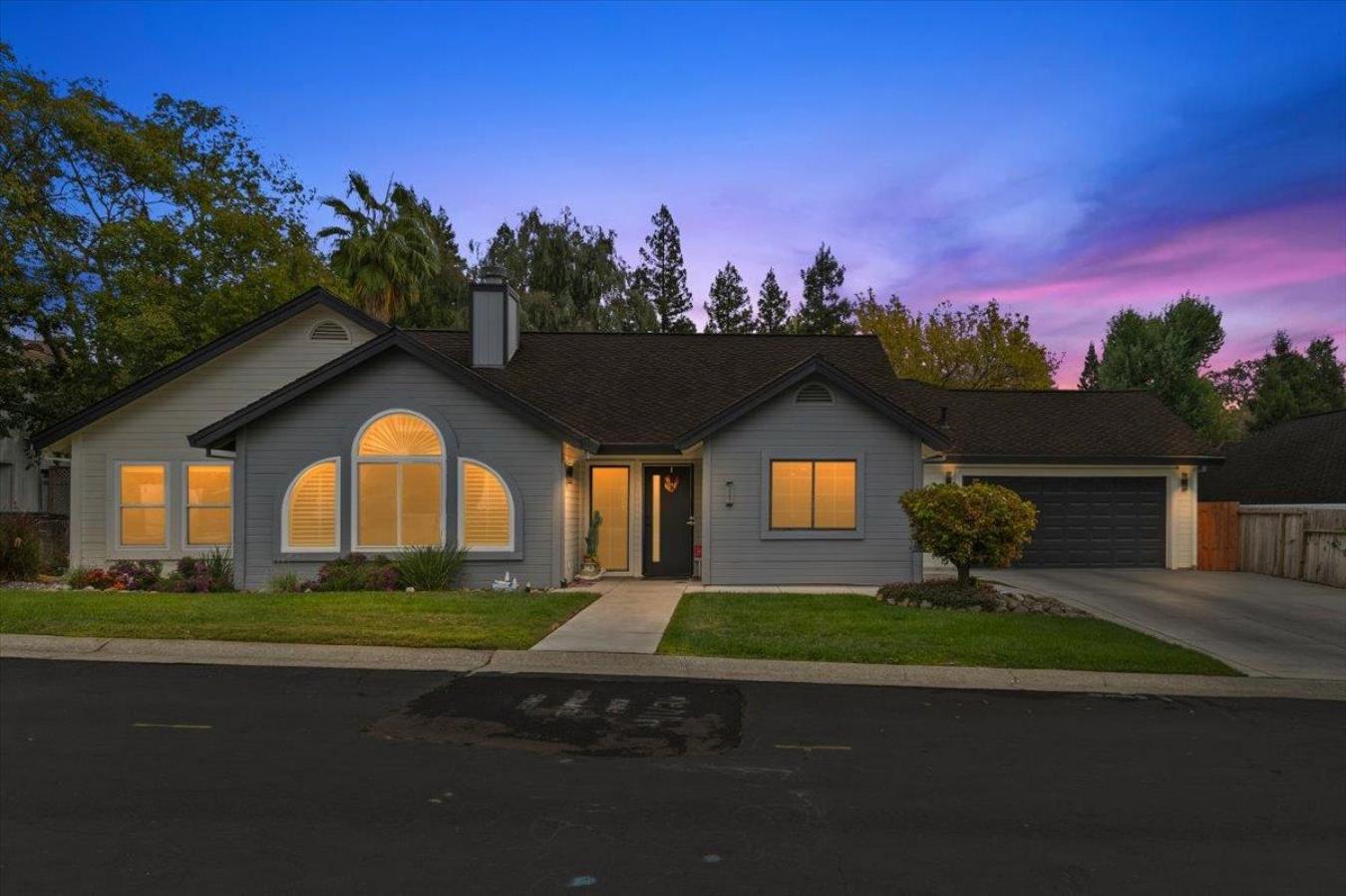 4322 Wendover Ct