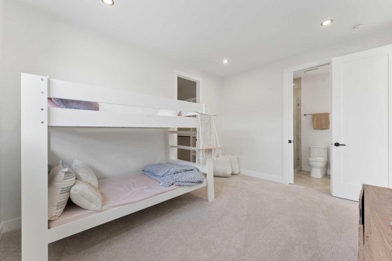 property-image-32