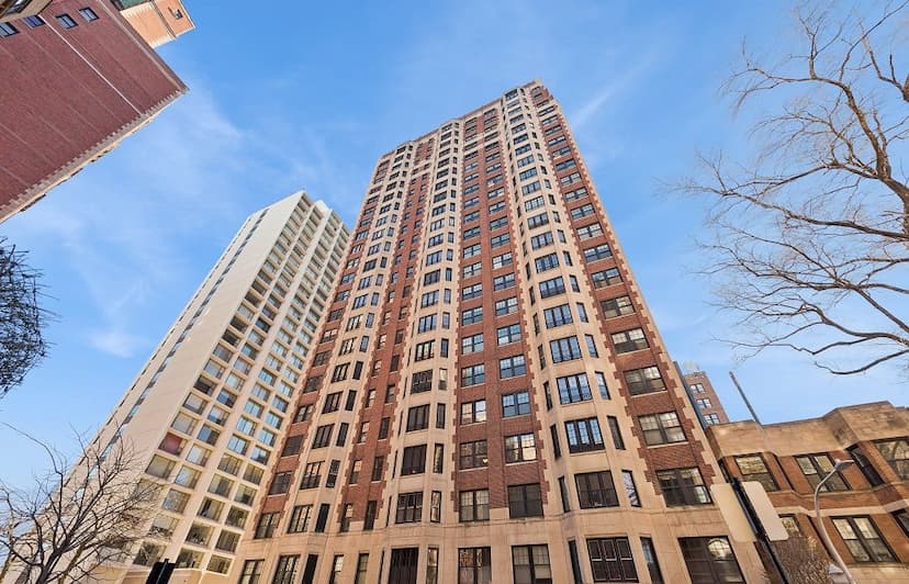 LUXURIOUS CONDO LIVING