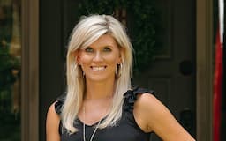 Cassie Hollis