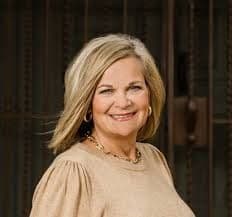 Lynn Yaklin
