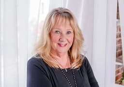 Christine Caton Murphy