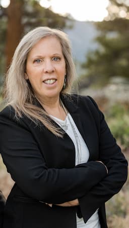 Alison Gilbert