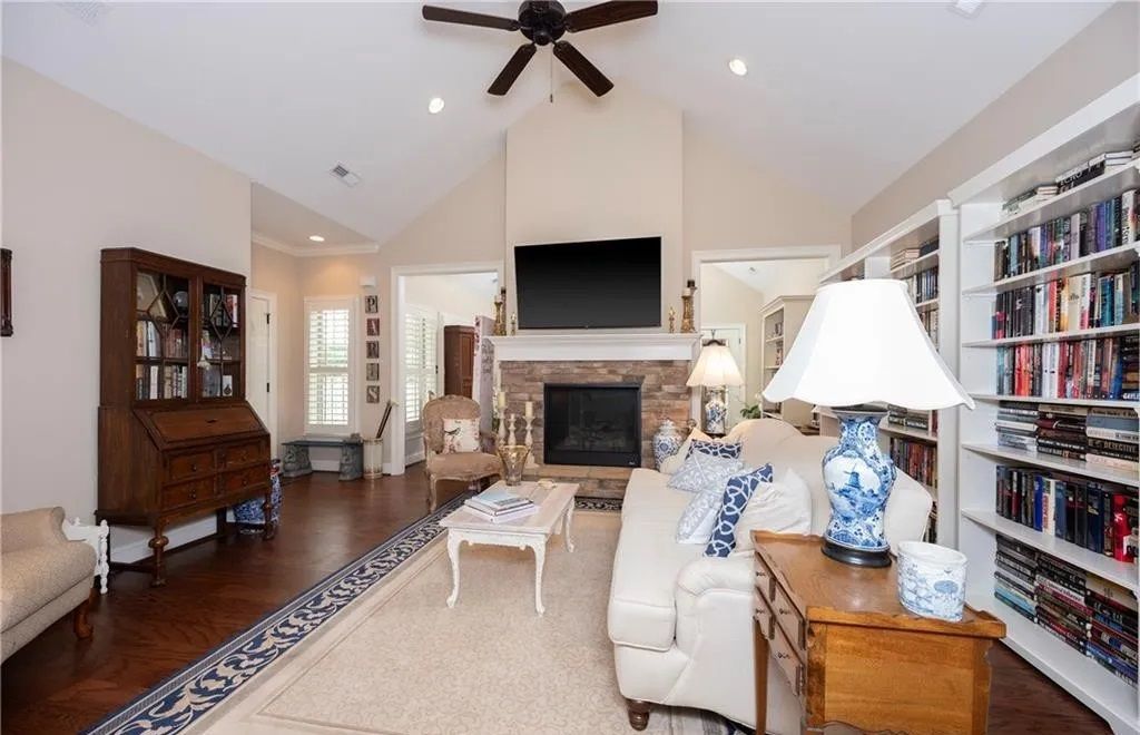 property-image-3