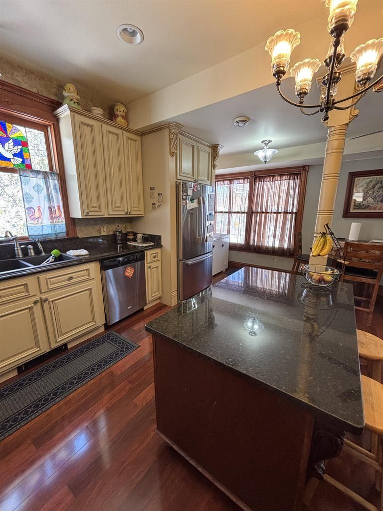 property-image-4