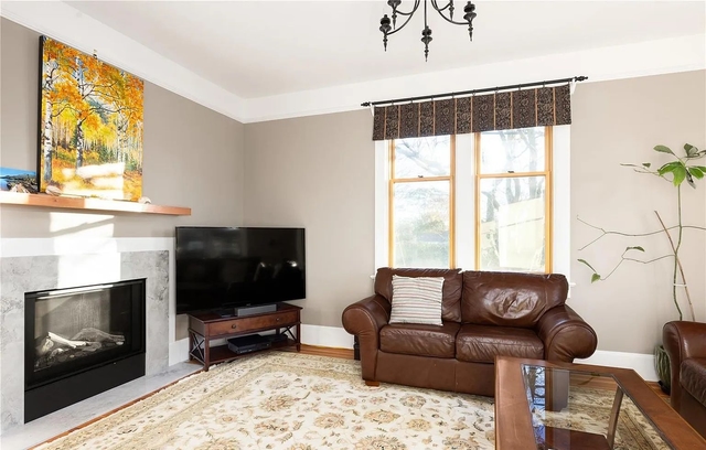 property-image-2