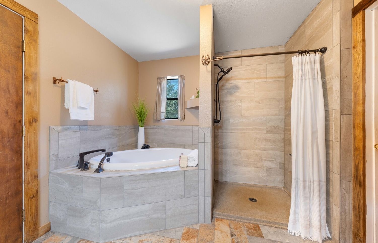 property-image-7