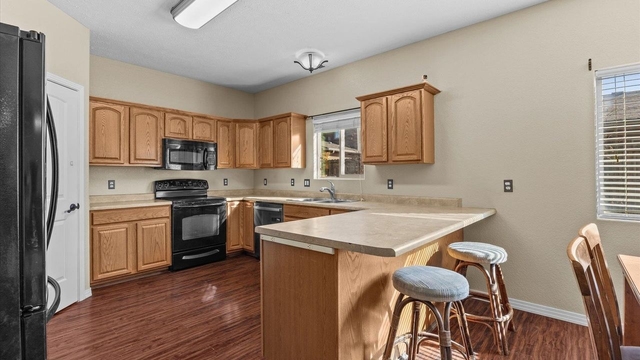 property-image-3