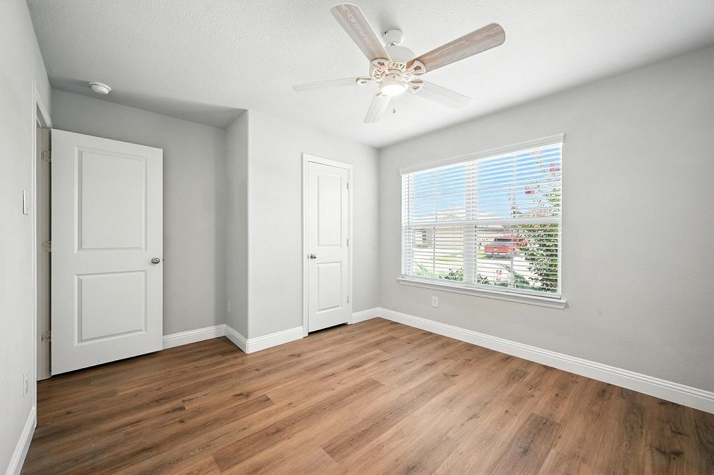 property-image-3