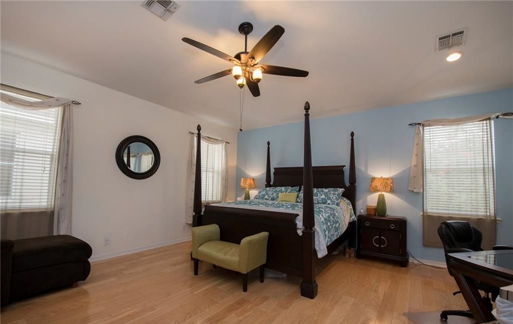 property-image-4