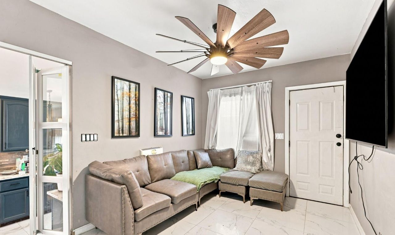 property-image-2