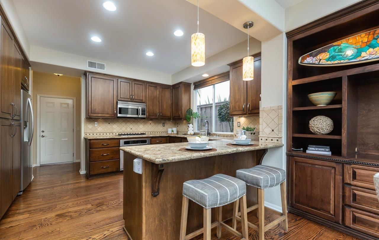 property-image-3