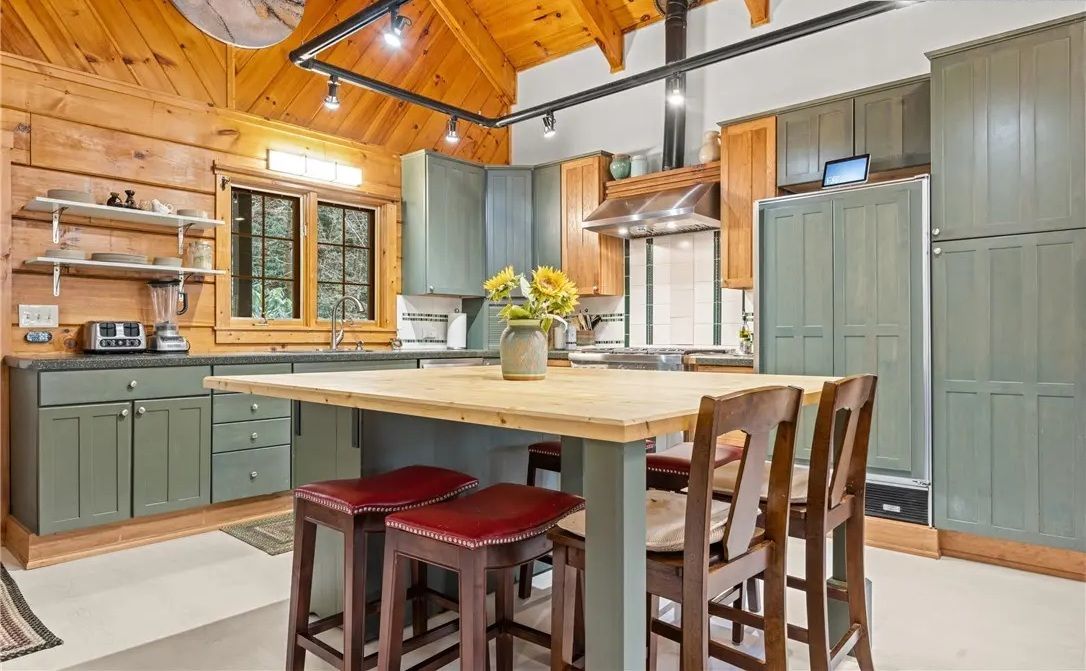 property-image-3
