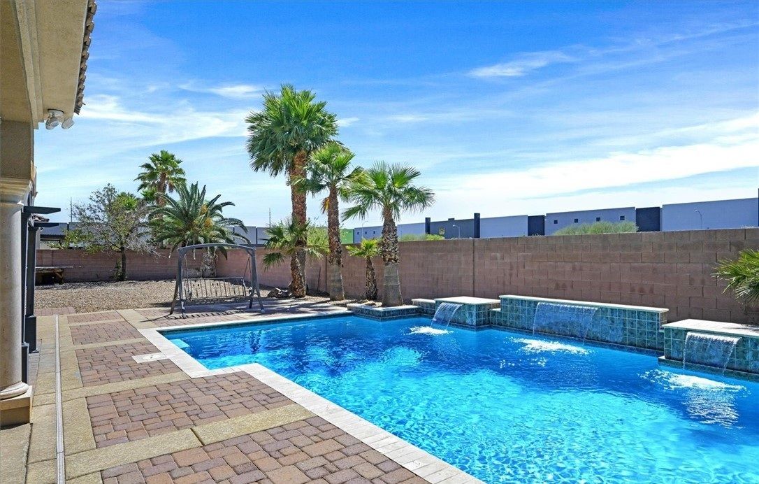 property-image-2