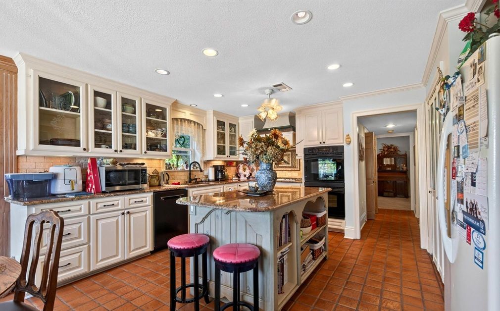 property-image-3