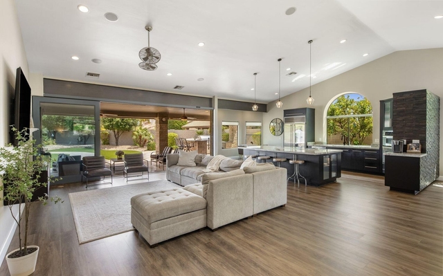 property-image-3