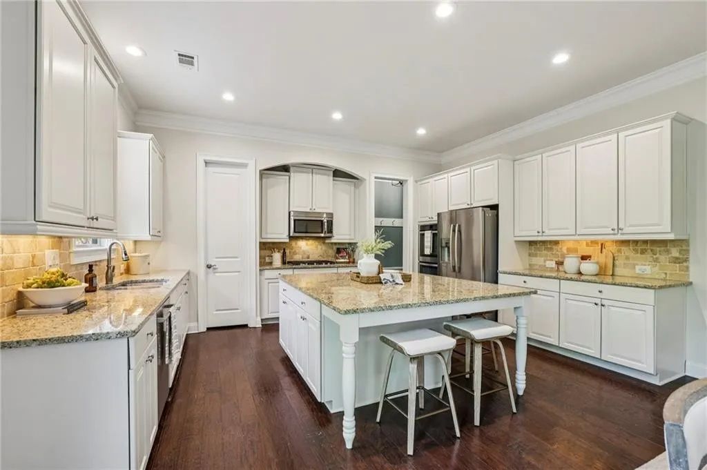 property-image-3