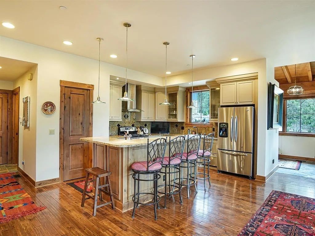 property-image-3