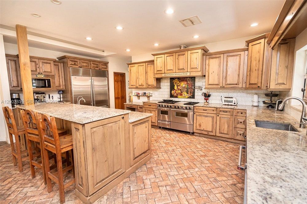 property-image-3