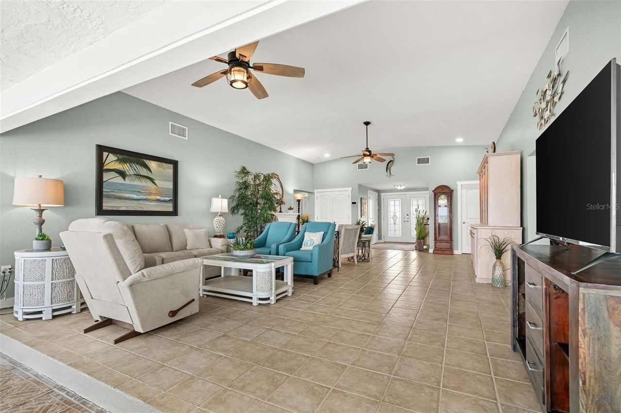 property-image-3