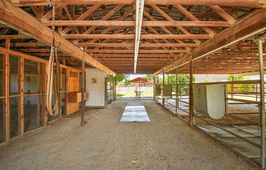 property-image-3