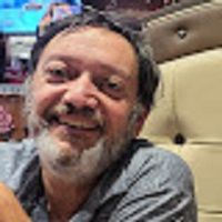 Enrique J De Varona